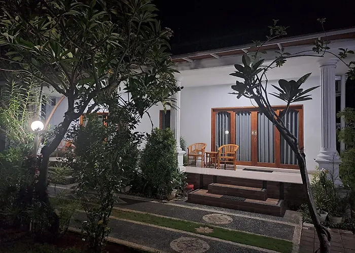 بيت ضيافة Srinadi Private House